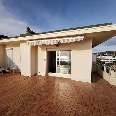 Le Lavandou, Location Cabine, Superbe Terrasse Vue Mer. - Fr-1-803-41 Appartement